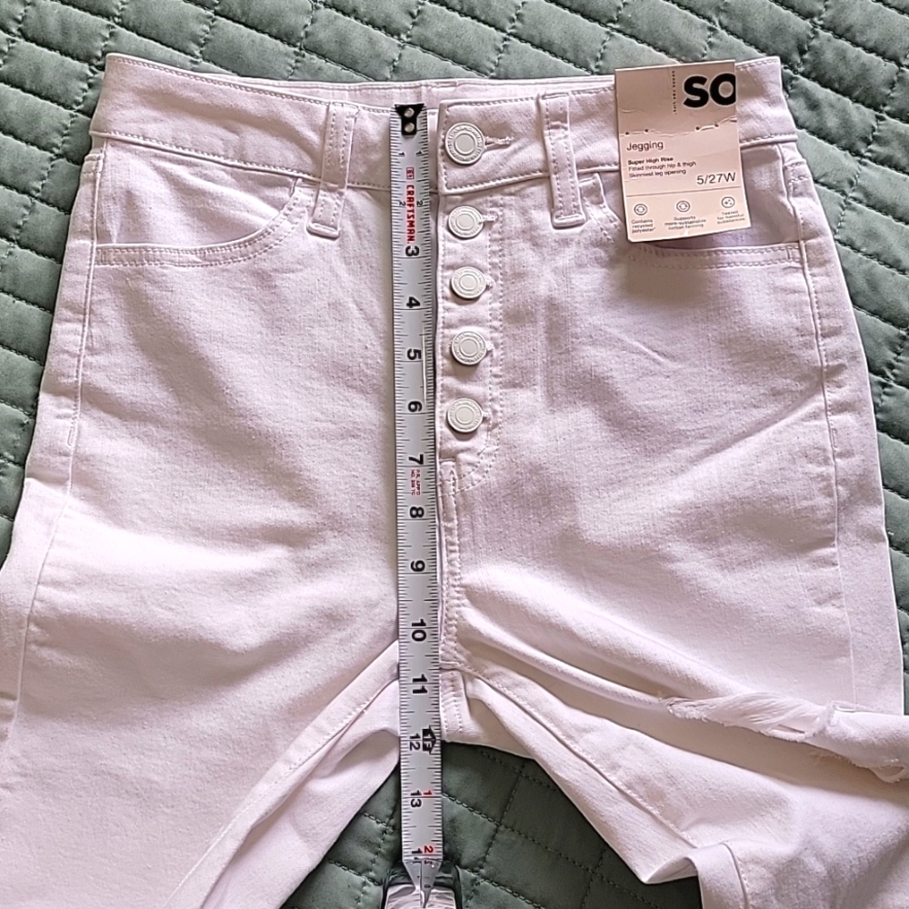 SO Juniors Super High Rise Distressed White Jeggings Size 5 / 27W - Picture 10 of 13